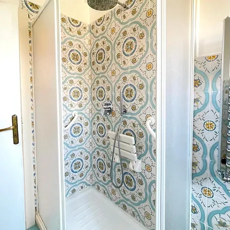 아파트 Casa Gargiulo 마사루브렌세